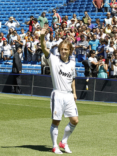 这次封盖把气氛拉到最高潮